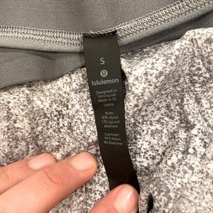 Lululemon tights gray not worn